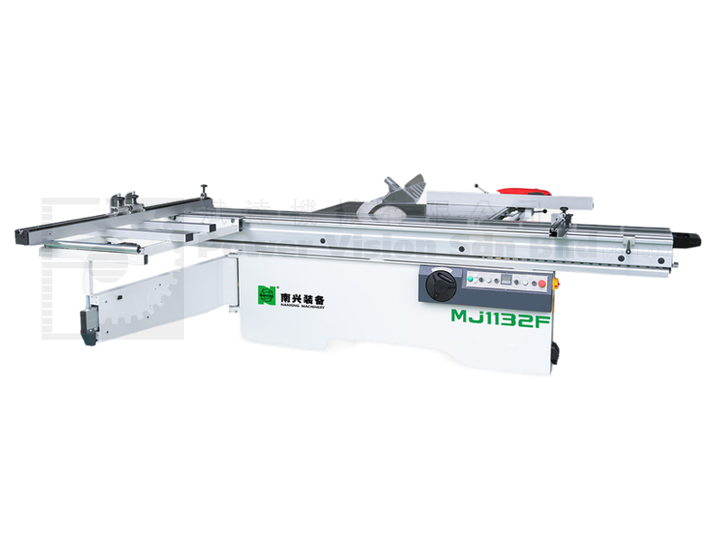 Sliding Table Saw